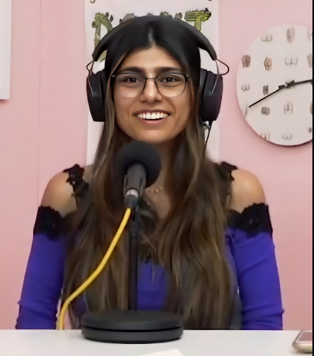 Mia Khalifa Net Worth: What She Earns Now Will Shock You 2 Mia Khalifa’s Current Income Sources