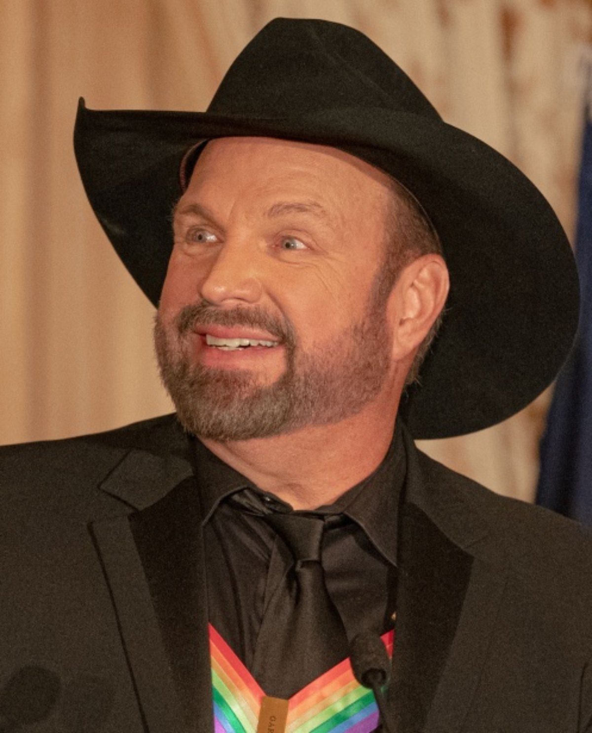 Garth Brooks Net Worth: The Untold Fortune Revealed 3 Philanthropy The Heart Behind the Fortune