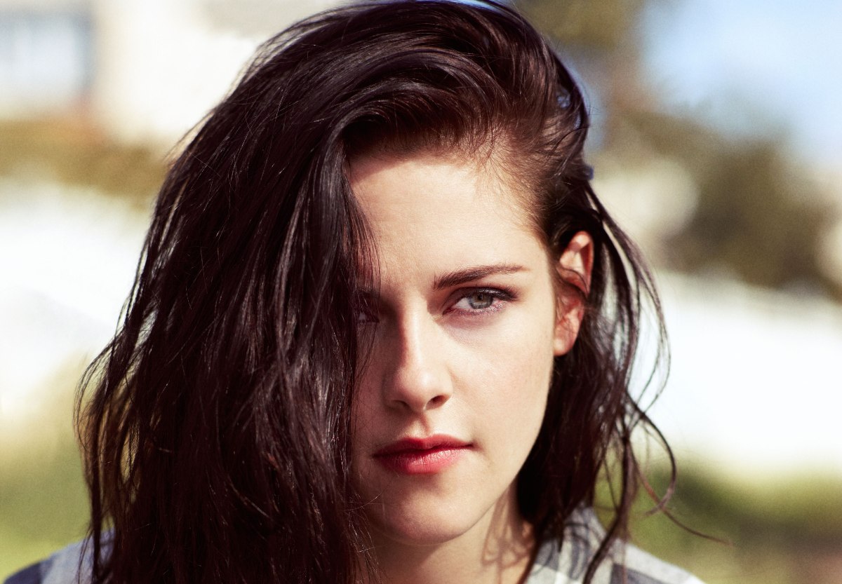 5 Surprising Facts Behind Kristen Stewart Net Worth 2 Kristen Stewart Financial Overview