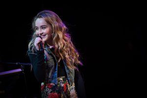 Sabrina Carpenter Height: 5 Shocking Facts That Redefine Her Iconic Presence 3 Sabrina Carpenter Height_ The 5 Shocking Facts