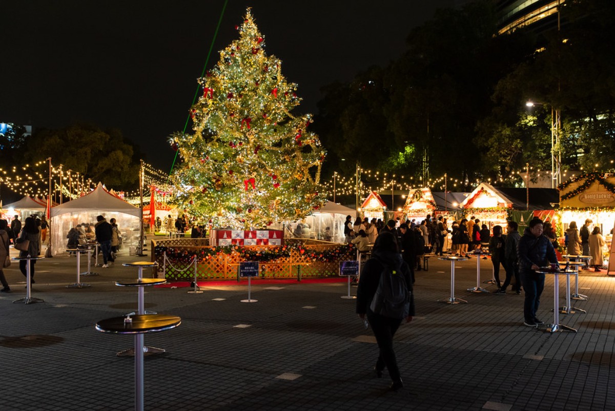 Fun, Weird And Interesting Facts About Japan You'll Love 4 Christmas in Japan: Fun and Interesting Facts