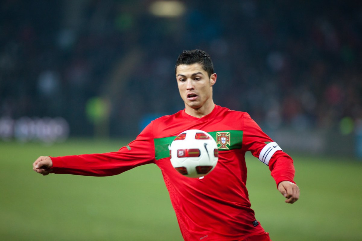 Facts About Cristiano Ronaldo | Career, Records and Family 2 Career and Records Facts